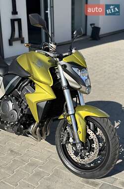 Мотоцикл Без обтекателей (Naked bike) Honda CB 1000R 2010 в 