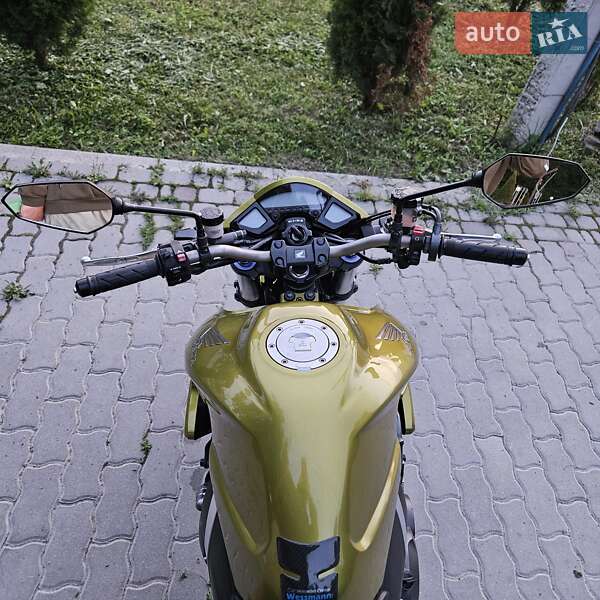 Мотоцикл Без обтекателей (Naked bike) Honda CB 1000R 2010 в Тернополе