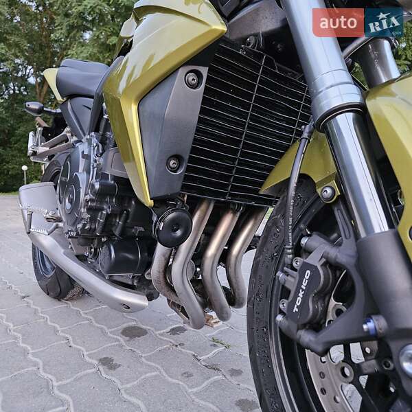 Мотоцикл Без обтекателей (Naked bike) Honda CB 1000R 2010 в Тернополе