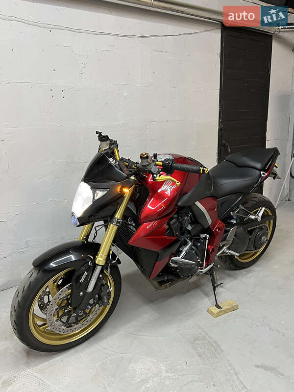 Мотоцикл Без обтекателей (Naked bike) Honda CB 1000R 2010 в Львове