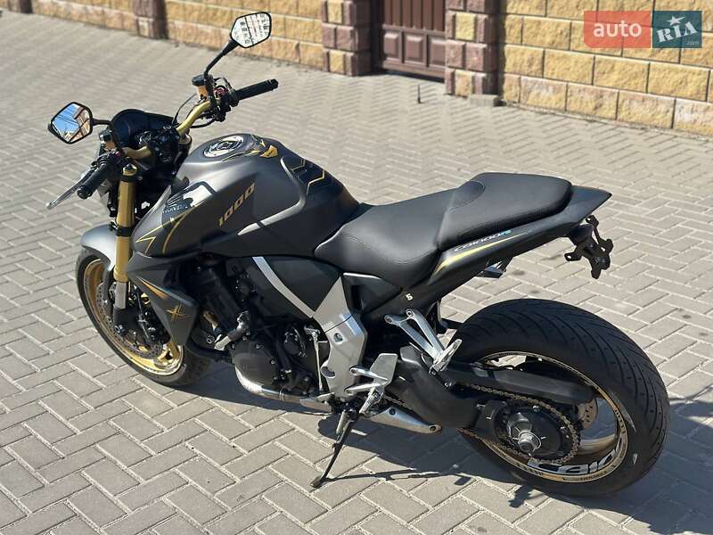 Мотоцикл Без обтекателей (Naked bike) Honda CB 1000R 2012 в Киеве