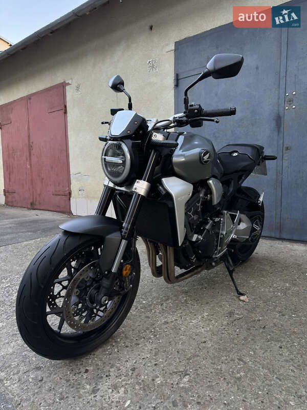 Мотоцикл Классик Honda CB 1000R 2018 в Трускавце