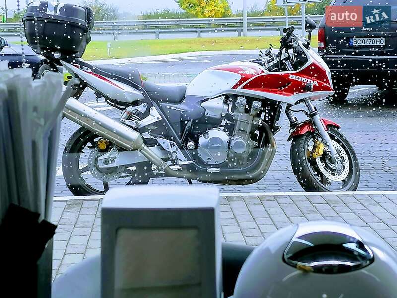 Мотоцикл Спорт-туризм Honda CB 1300 2007 в Радомишлі