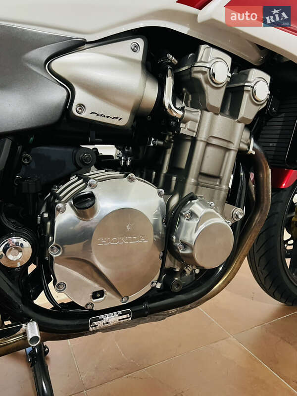 Мотоцикл Спорт-туризм Honda CB 1300S 2006 в Киеве