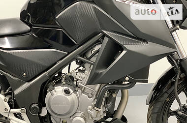 Мотоцикл Без обтекателей (Naked bike) Honda CB 250T Hawk 2018 в 