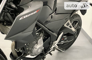 Мотоцикл Без обтекателей (Naked bike) Honda CB 250T Hawk 2018 в 