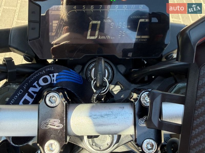 Мотоцикл Без обтекателей (Naked bike) Honda CB 300F 2020 в Киеве фото 14 Мотоцикл Без обтекателей (Naked bike) Honda CB 300F 2020 в Киеве