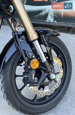Мотоцикл Без обтекателей (Naked bike) Honda CB 300R 2021 в 
