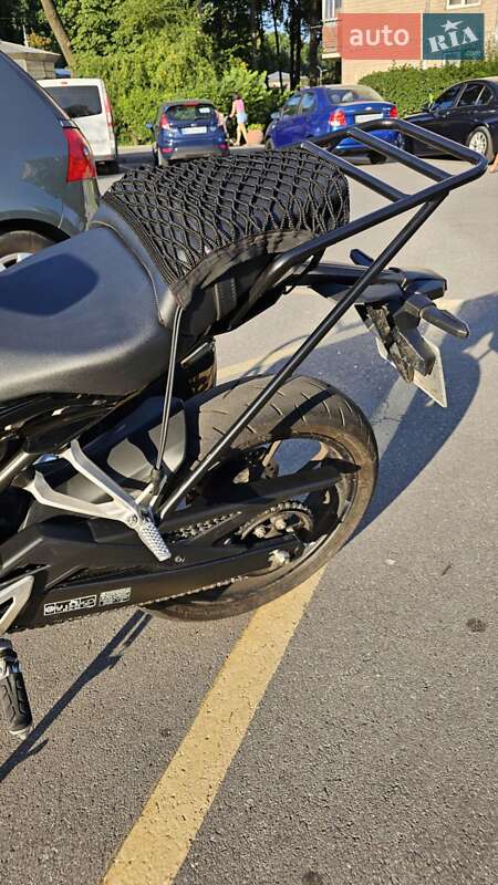 Мотоцикл Без обтекателей (Naked bike) Honda CB 300R 2021 в Виннице фото 12 Мотоцикл Без обтекателей (Naked bike) Honda CB 300R 2021 в Виннице