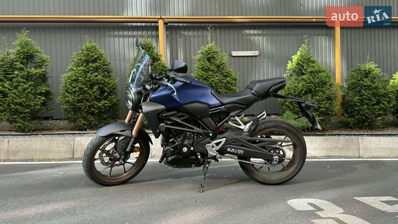 Мотоцикл Без обтекателей (Naked bike) Honda CB 300R 2021 в Днепре фото 7 Мотоцикл Без обтекателей (Naked bike) Honda CB 300R 2021 в Днепре