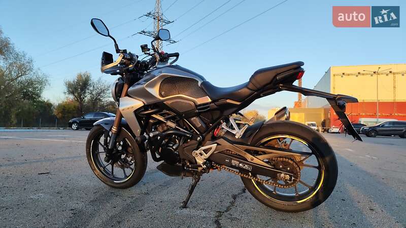 Кафе рейсер Honda CB 300R 2020 в Києві