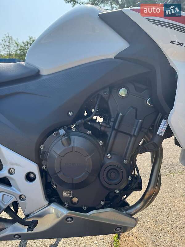 Мотоцикл Без обтекателей (Naked bike) Honda CB 400F 2013 в Киеве