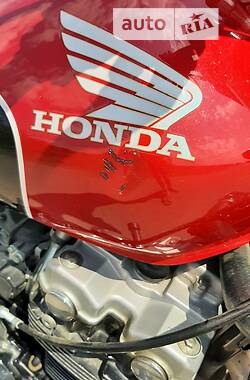Мотоцикл Классик Honda CB 400SF 2005 в Тальном