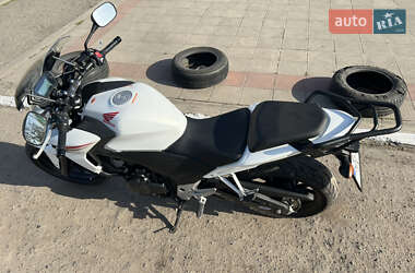 Мотоцикл Без обтекателей (Naked bike) Honda CB 400SF 2013 в 