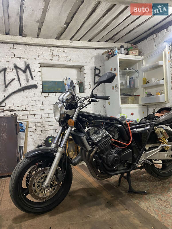 Мотоцикли Honda CB 400SF 1998 в Бишеві