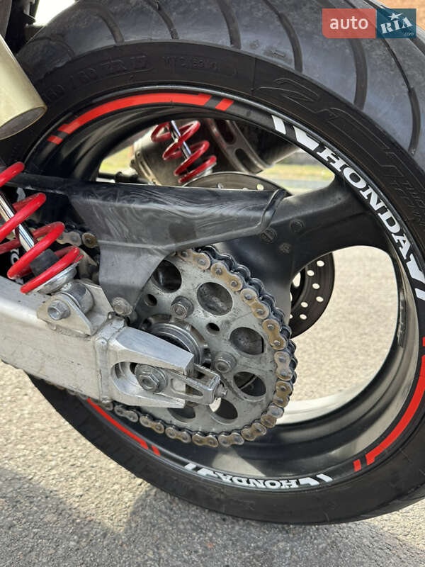 Мотоцикл Классік Honda CB 400SF 2001 в Покрові