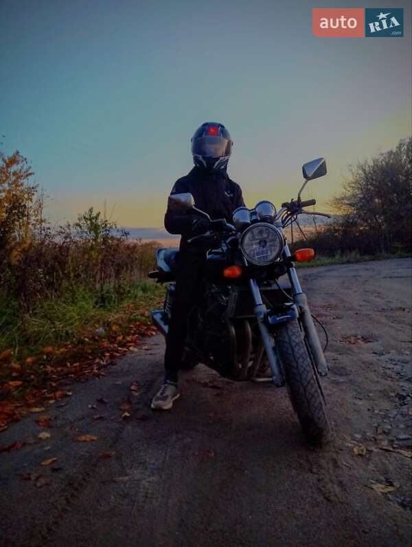 Мотоцикл Классік Honda CB 400SF 1997 в Вінниці