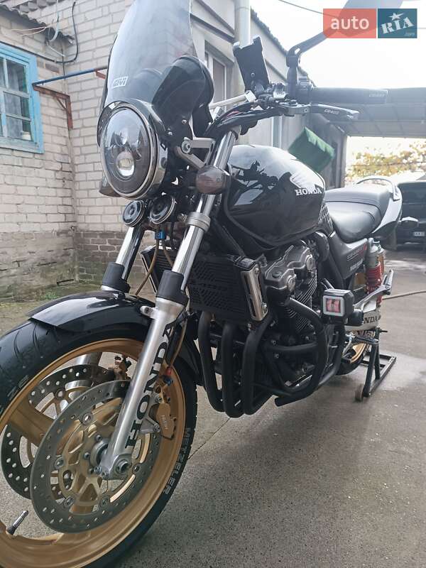 Мотоцикл Классік Honda CB 400SF 2003 в Слов'янську фото 9 Мотоцикл Классік Honda CB 400SF 2003 в Слов'янську