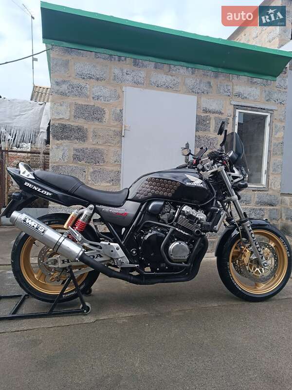 Мотоцикл Классік Honda CB 400SF 2003 в Слов'янську фото 22 Мотоцикл Классік Honda CB 400SF 2003 в Слов'янську