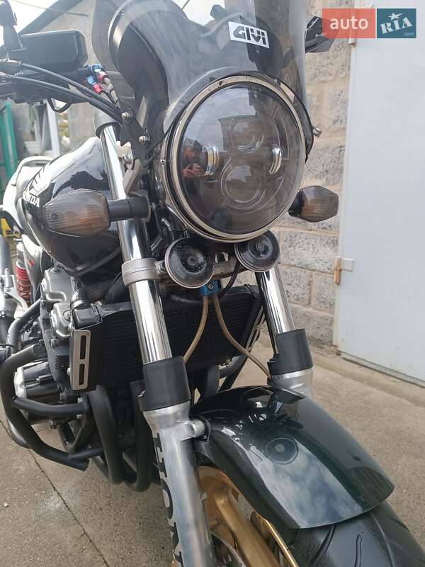 Мотоцикл Классік Honda CB 400SF 2003 в Слов'янську фото 61 Мотоцикл Классік Honda CB 400SF 2003 в Слов'янську