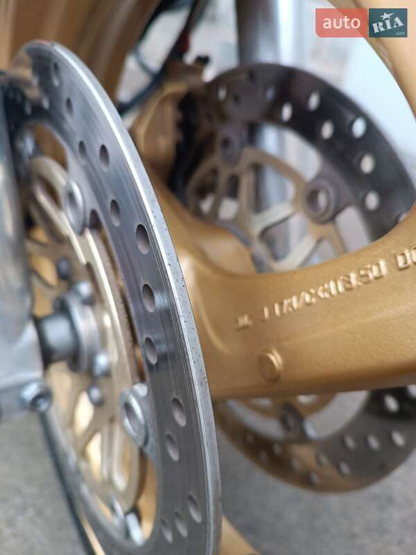 Мотоцикл Классік Honda CB 400SF 2003 в Слов'янську фото 77 Мотоцикл Классік Honda CB 400SF 2003 в Слов'янську