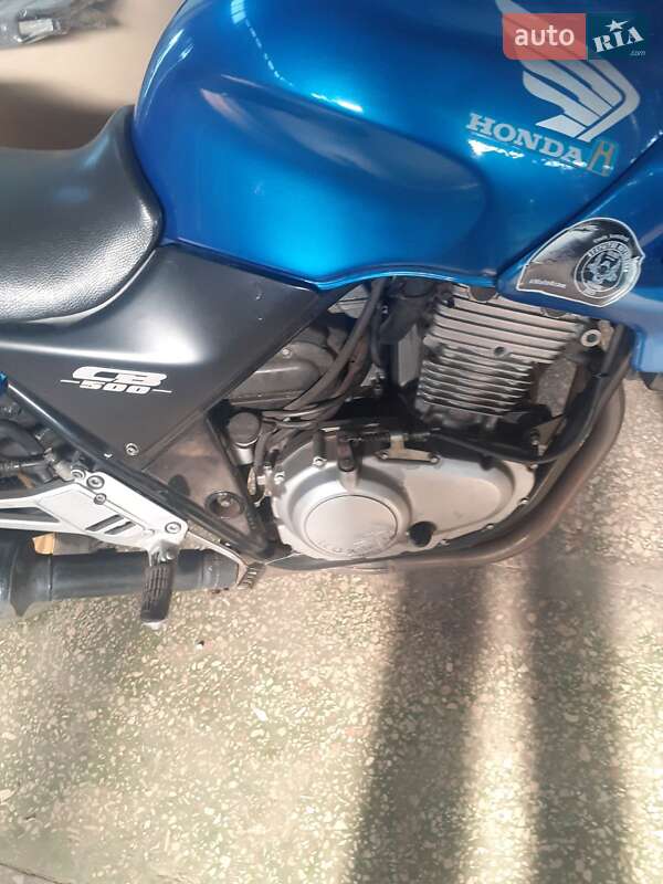 Мотоцикл Классик Honda CB 500 2002 в Одессе
