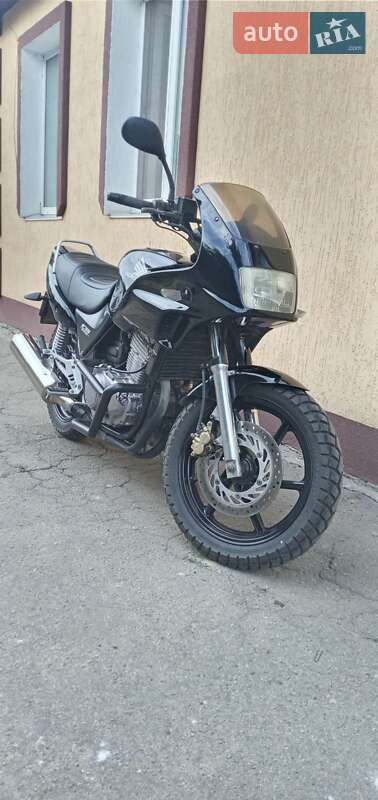 Мокик Honda CB 500 2000 в Жашкове фото Мокик Honda CB 500 2000 в Жашкове