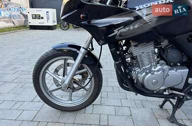 Мотоцикл Классик Honda CB 500 2000 в 