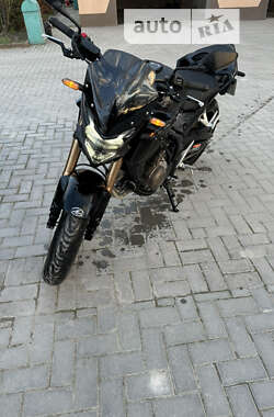 Мотоцикл Без обтекателей (Naked bike) Honda CB 500F 2022 в Каменец-Подольском