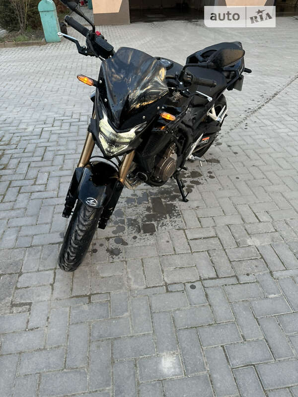 Мотоцикл Без обтекателей (Naked bike) Honda CB 500F 2022 в Каменец-Подольском