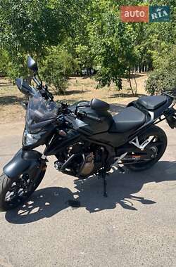 Мотоцикл Спорт-туризм Honda CB 500F 2017 в 