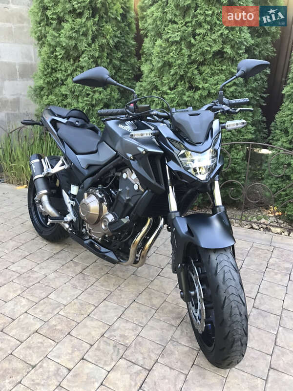 Honda CB 500F 2021