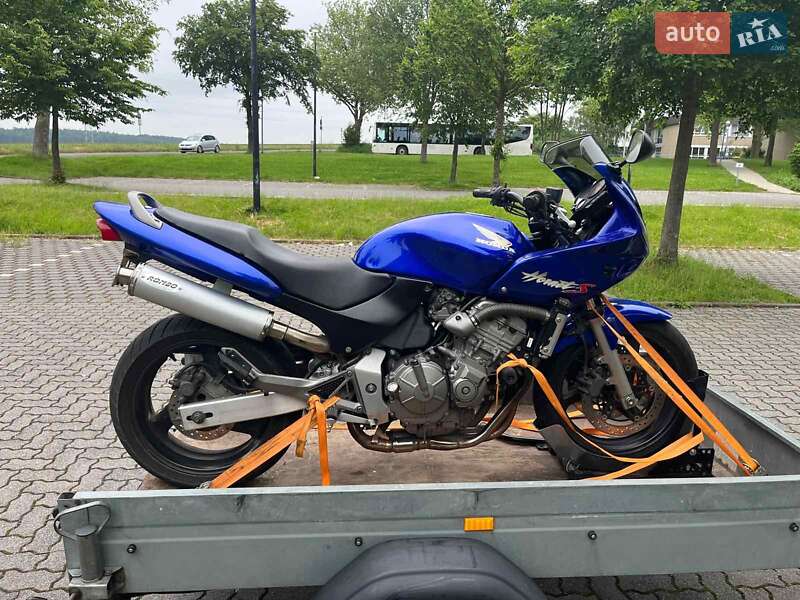 Мотоцикл Спорт-туризм Honda CB 600F Hornet 2001 в Киверцах