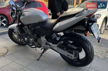 Мотоцикл Классик Honda CB 600F Hornet 2003 в 