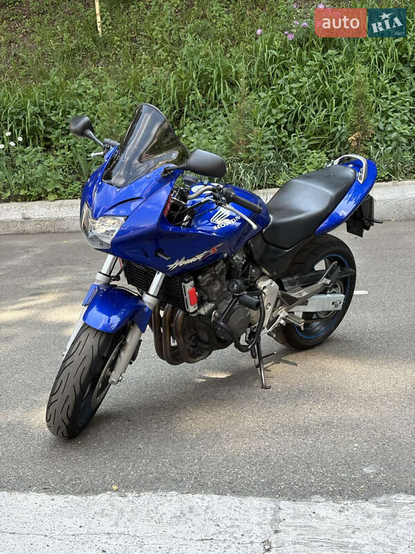 Мотоцикл Спорт-туризм Honda CB 600F Hornet 2001 в 