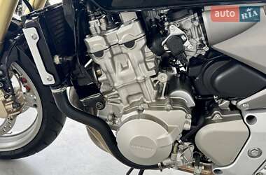 Мотоцикл Без обтікачів (Naked bike) Honda CB 600F Hornet 2005 в 