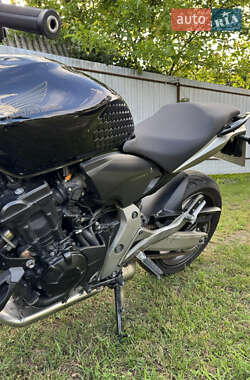 Мотоцикл Без обтекателей (Naked bike) Honda CB 600F Hornet 2007 в 