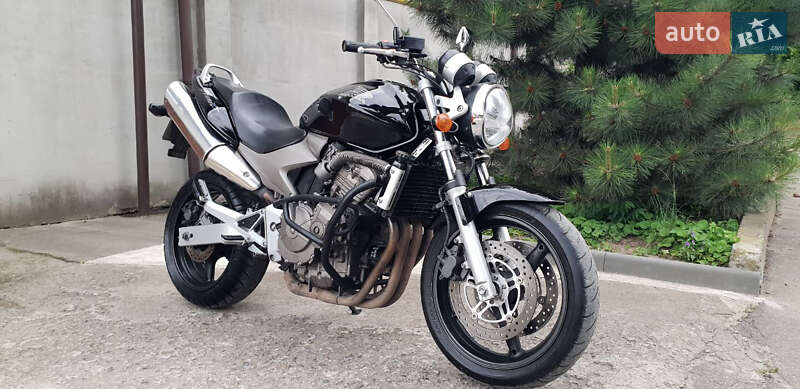 Honda CB 600F Hornet 2004