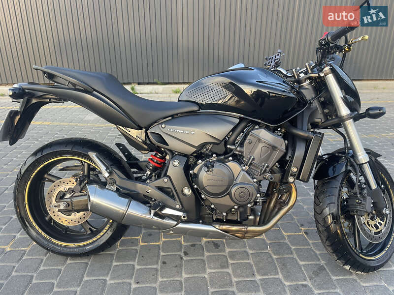 Мотоцикл Без обтекателей (Naked bike) Honda CB 600F Hornet 2010 в Львове