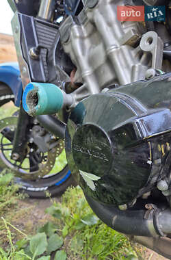 Мотоцикл Без обтекателей (Naked bike) Honda CB 600F Hornet 2001 в 