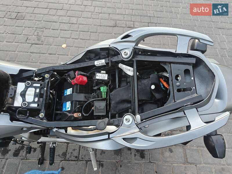 Мотоцикл Классик Honda CB 600F Hornet 2007 в Днепре