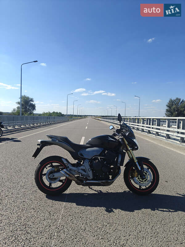 Мотоцикл Классик Honda CB 600F Hornet 2007 в Днепре