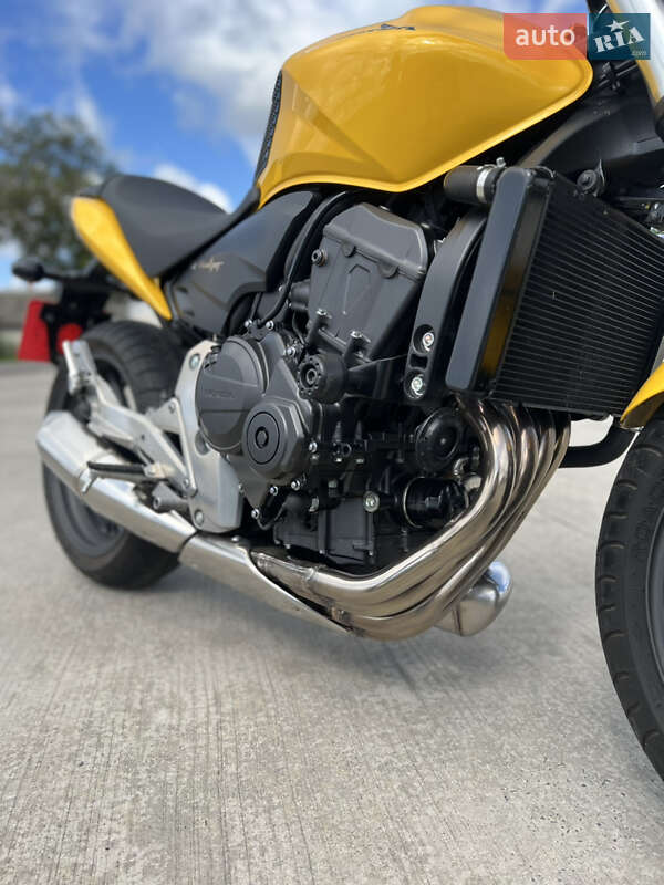 Мотоцикл Без обтекателей (Naked bike) Honda CB 600F Hornet 2011 в Вараше