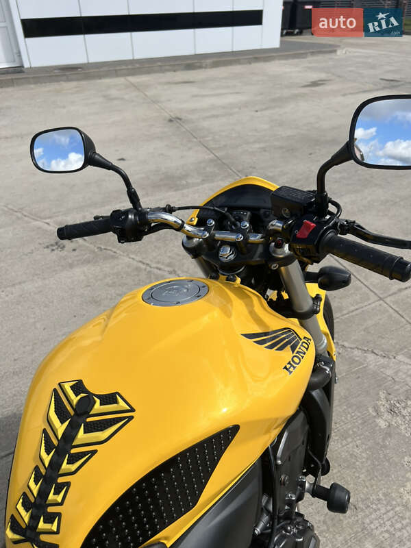 Мотоцикл Без обтекателей (Naked bike) Honda CB 600F Hornet 2011 в Вараше
