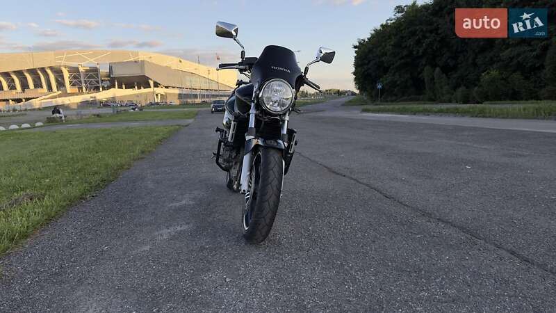 Мотоцикл Без обтікачів (Naked bike) Honda CB 600F Hornet 2004 в Львові
