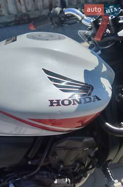 Мотоцикл Без обтекателей (Naked bike) Honda CB 600F Hornet 2009 в 
