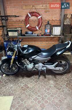 Мотоцикл Без обтекателей (Naked bike) Honda CB 600F Hornet 2006 в 