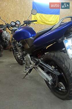 Мотоцикл Без обтекателей (Naked bike) Honda CB 600F Hornet 1999 в 