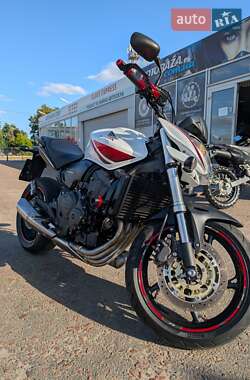 Мотоцикл Без обтекателей (Naked bike) Honda CB 600F Hornet 2010 в 