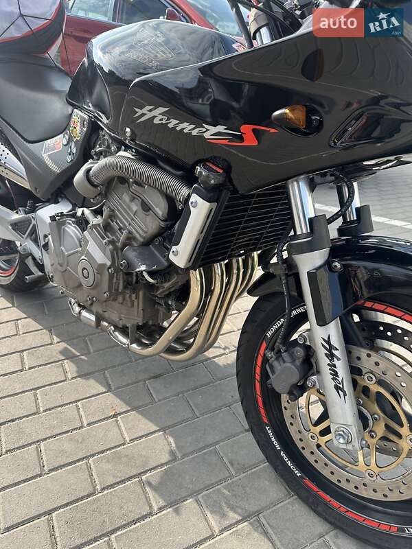 Мотоцикл Без обтекателей (Naked bike) Honda CB 600F Hornet 2002 в Виннице фото 5 Мотоцикл Без обтекателей (Naked bike) Honda CB 600F Hornet 2002 в Виннице